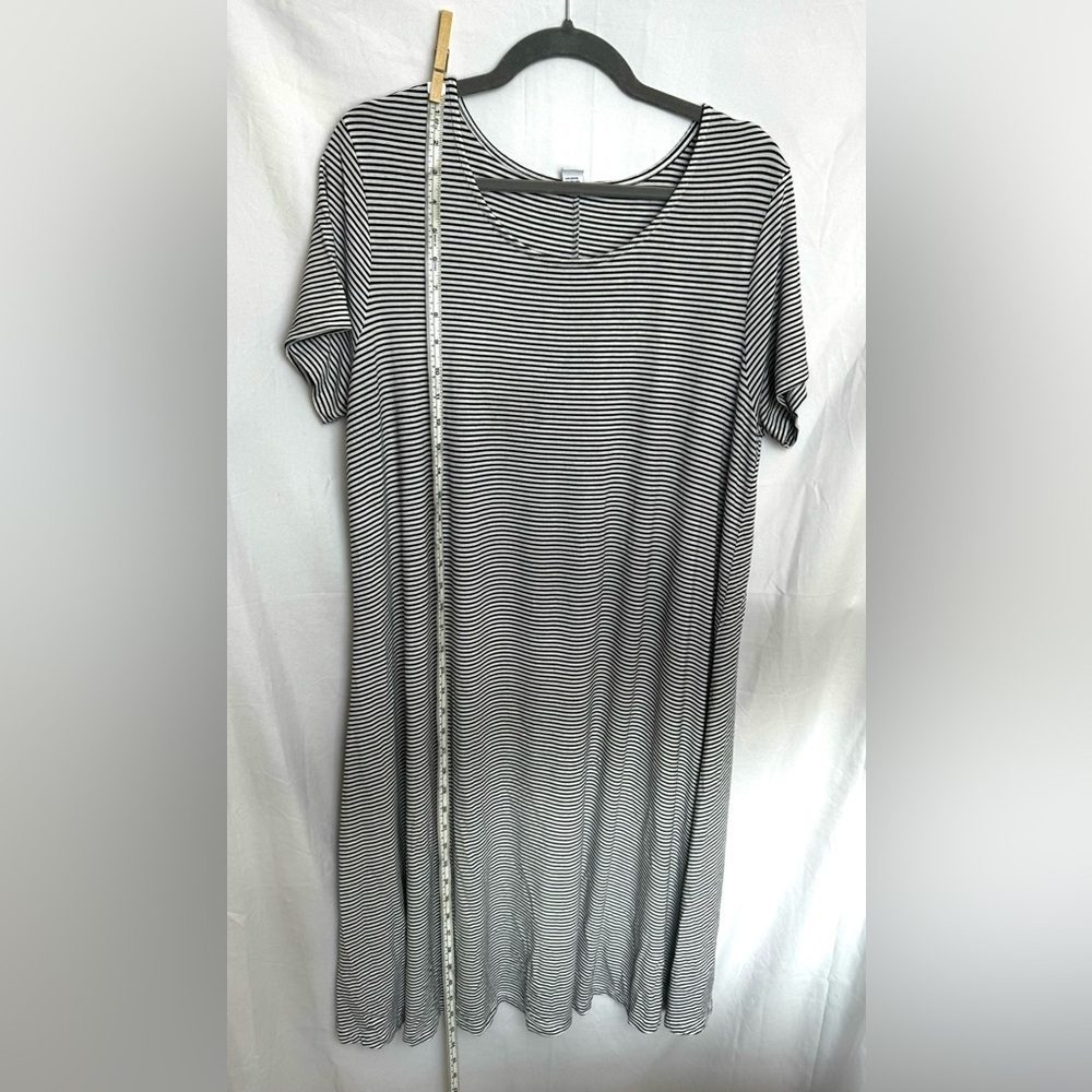Old Navy Women’s TALL Black/White Striped Dress Size XL TALL - Picture 6 of 9